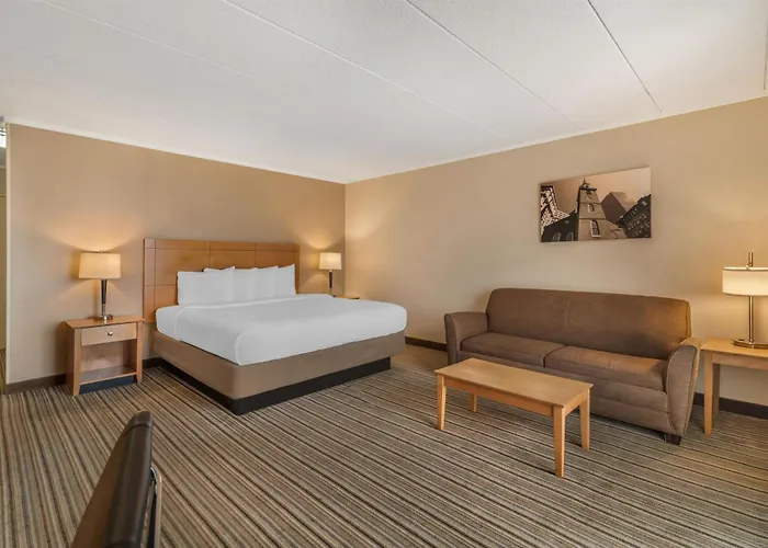 Best Western Plus Waltham Boston